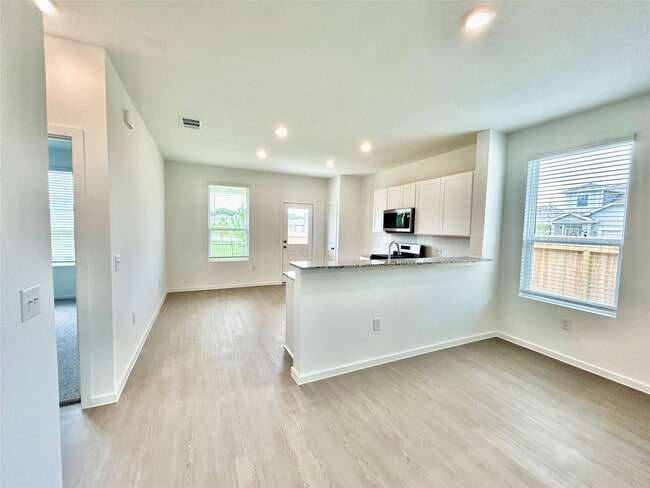 Building Photo - 25323 Merino Ct