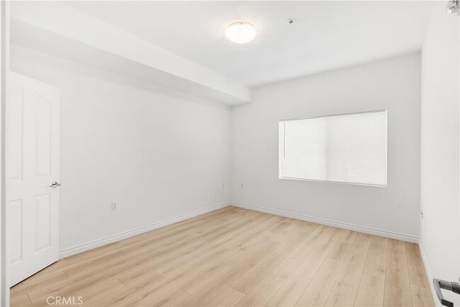 Building Photo - 17888 Alburtis Ave