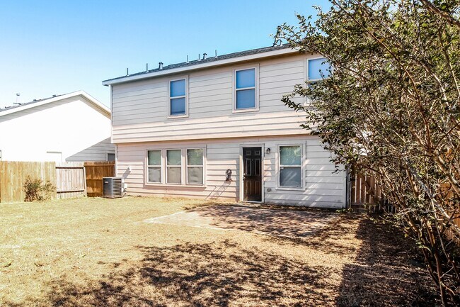 Building Photo - 29415 Legends Hill Dr