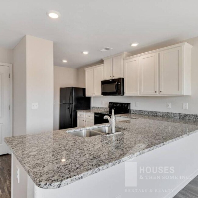 Building Photo - 3006 Wingadee Dr