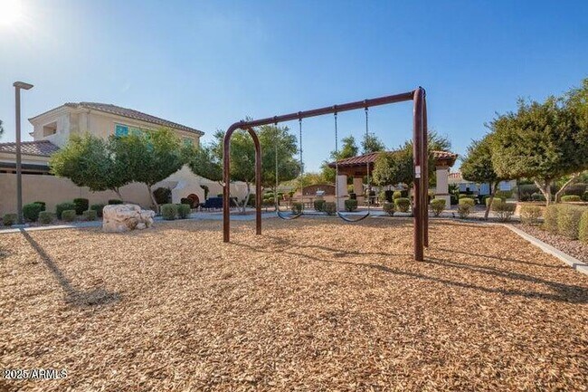 Building Photo - 4107 S Pecan Dr
