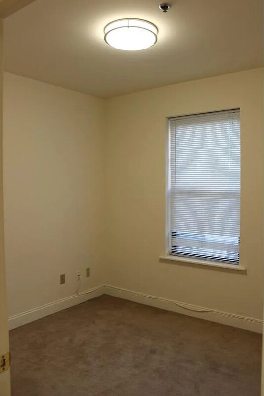 Building Photo - 410 Jefferson St