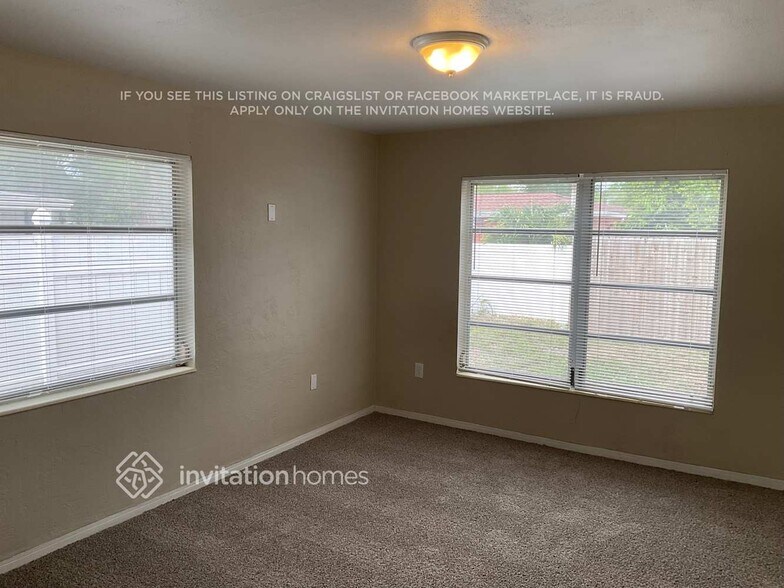 Building Photo - 2324 61st Way N