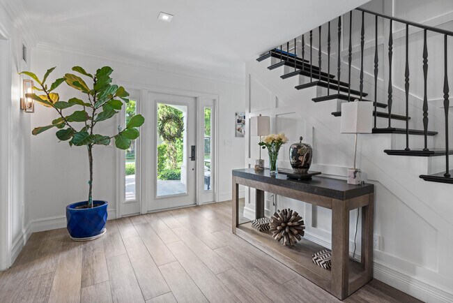 Building Photo - 6204 Celadon Cir