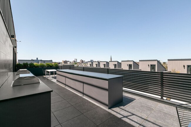 Building Photo - 1 bedroom apartment in Northern Liberties