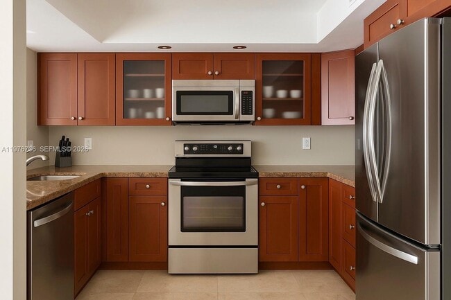 Building Photo - 555 NE 15th St