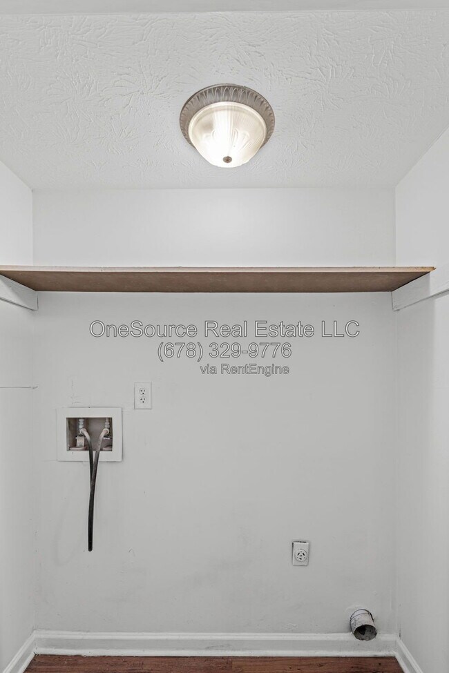 Building Photo - 5307 Stonebush Terrace