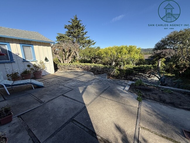 Building Photo - Refreshed Four Bedroom Hatton Fields Home