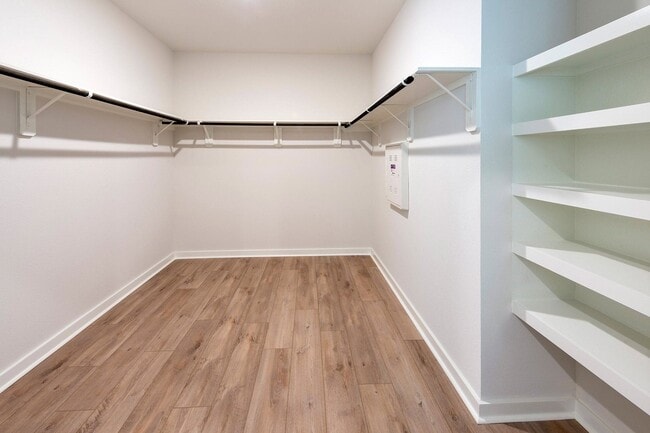 Building Photo - 16039 Emerald Thistle Ln