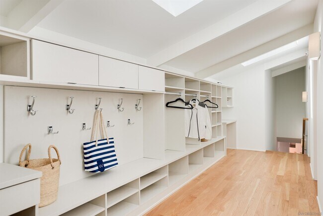 Building Photo - 6266 Camino De La Costa