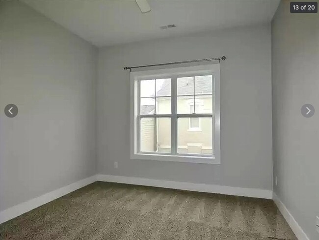 Building Photo - Rent: $1950 - 3 Bed House