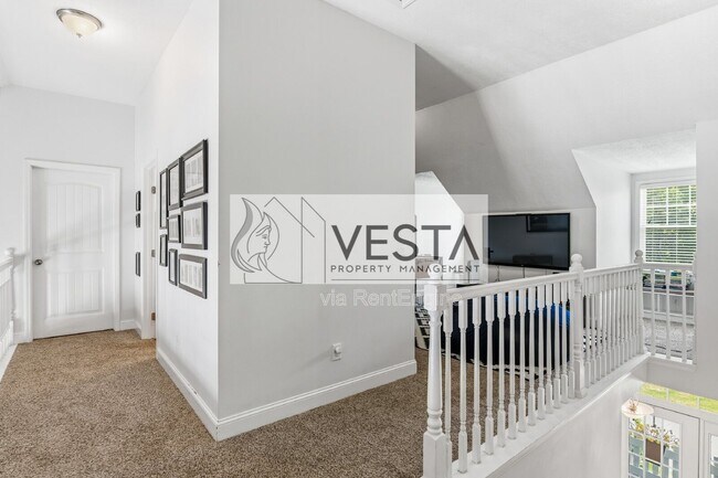 Building Photo - 26 Sellers Ln