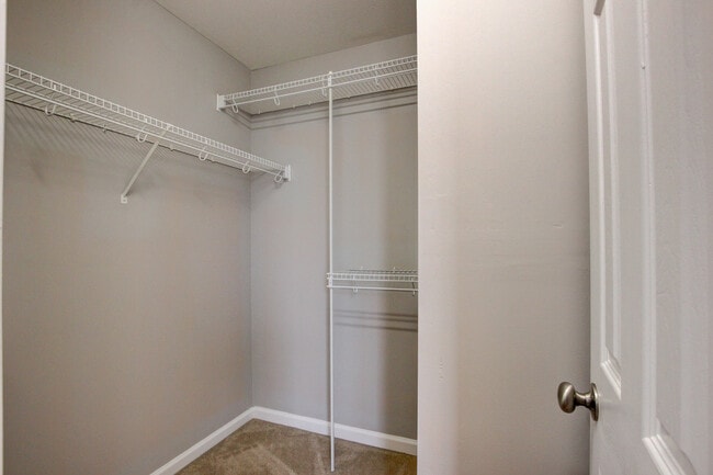 Building Photo - 3696 S Naples Ct