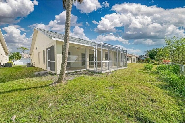 Building Photo - 3832 Sabal Springs Blvd