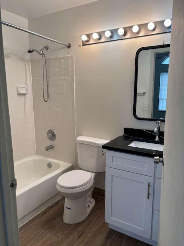 Building Photo - 1088 Coral Club Dr