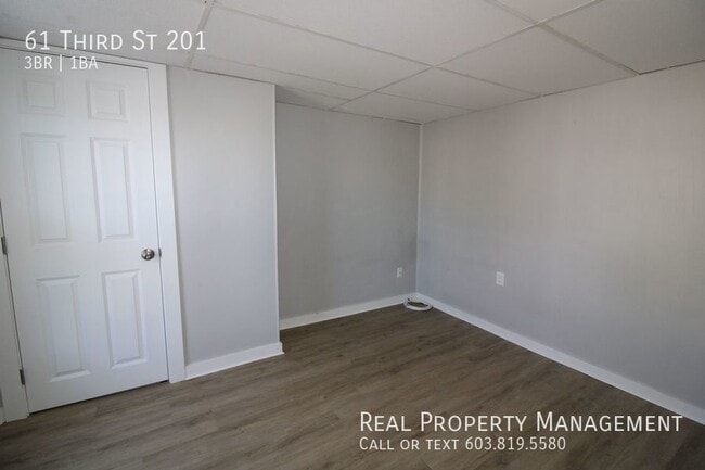 Building Photo - 61 Third St 201-