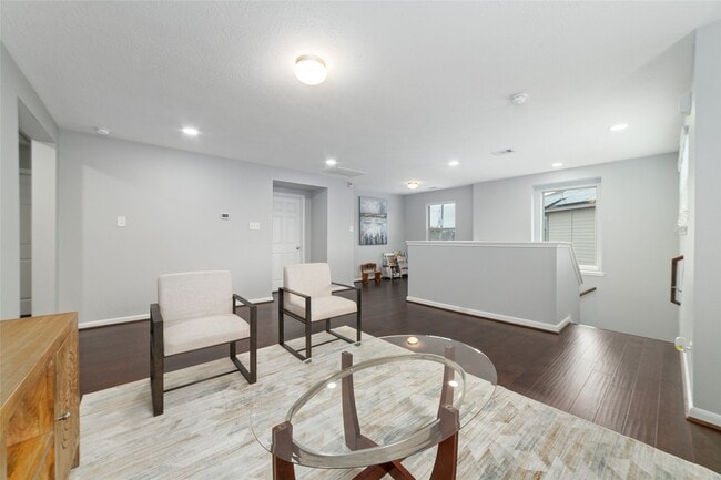 Building Photo - 21482 Biscayne Valley Ln