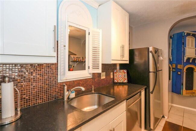 Building Photo - 402 Olde Mill Ln