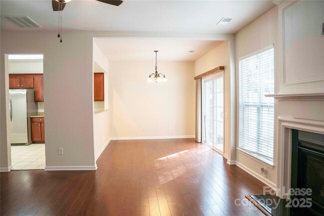 Building Photo - 15558 Canmore Street