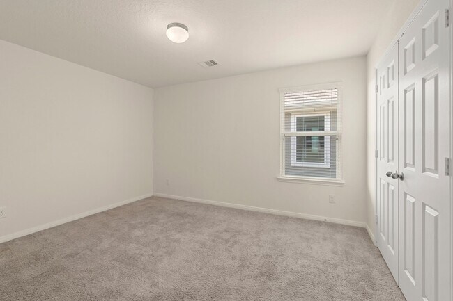 Building Photo - 4822 Hickory Deer Ln