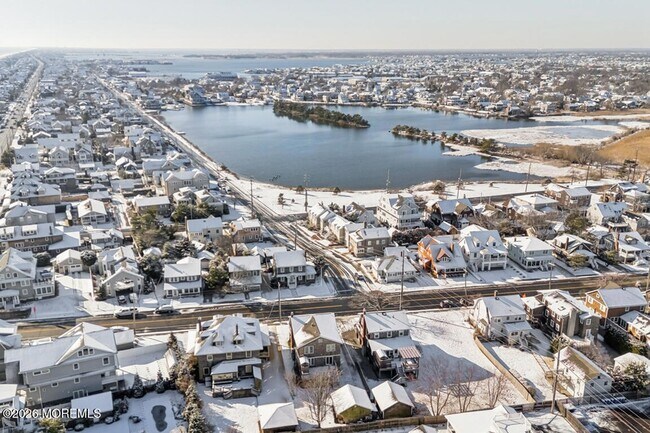 Building Photo - 50 Osborne Ave
