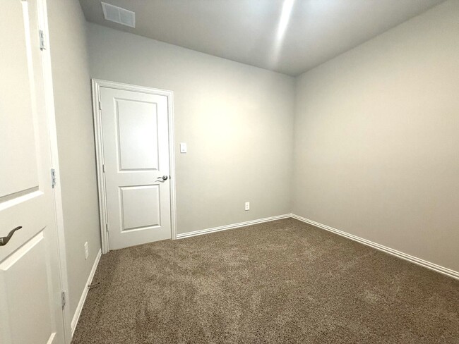 Building Photo - 3915 Marble Fls Dr