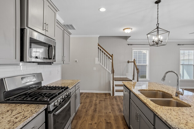 Building Photo - 6512 Perry Creek Rd