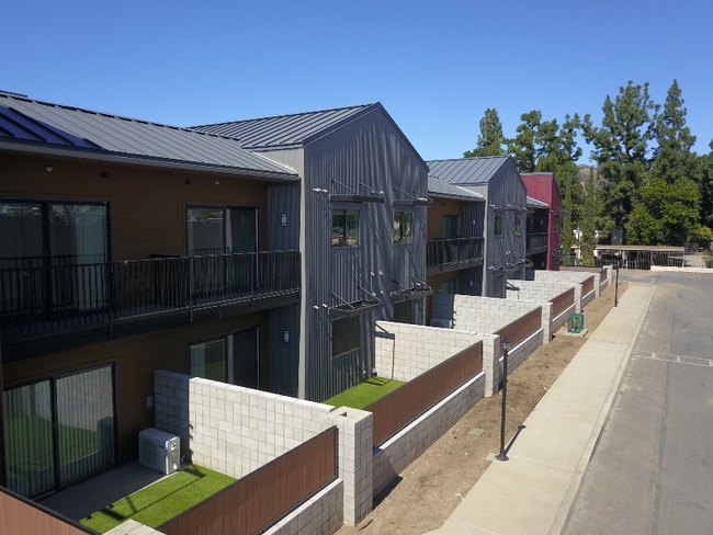 Building Photo - 34384 Yucaipa Blvd