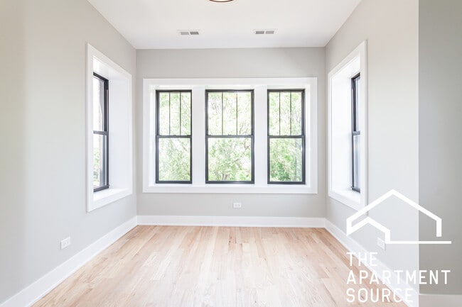 Building Photo - 2457 W Logan Blvd