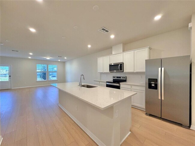 Building Photo - 16262 Bright Leaf Rd