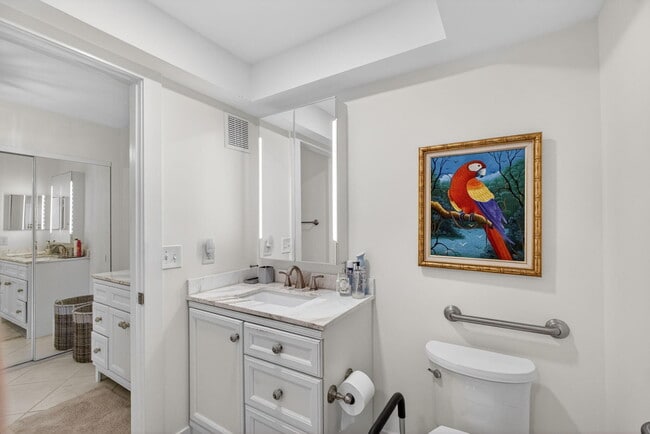 Building Photo - 611 Brackenwood Cove