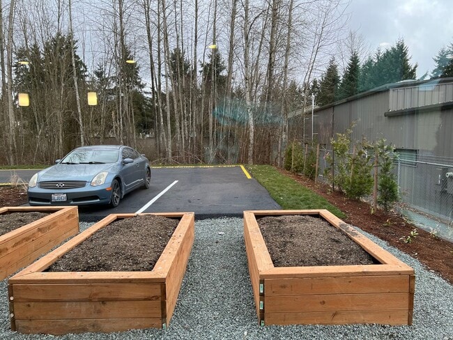 Building Photo - Lynnwood Townhome