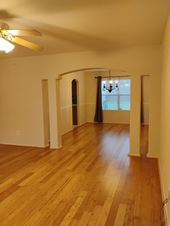 Building Photo - 17546 Heath Grove Ln