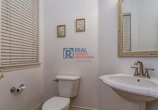 Building Photo - 8345 S Garland Cir