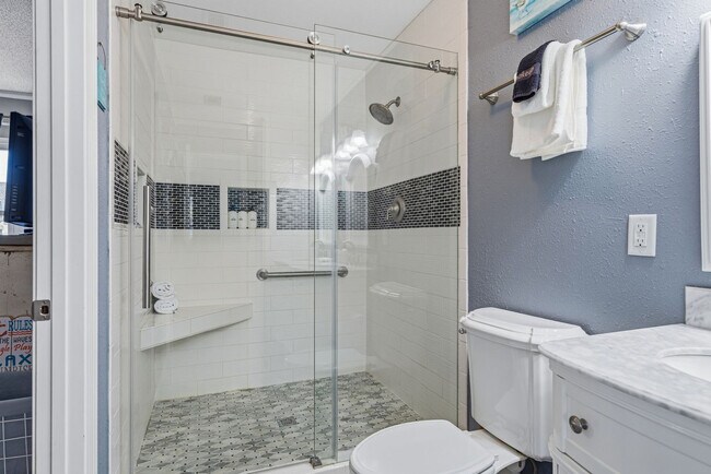 Building Photo - 356 Billfish Ave
