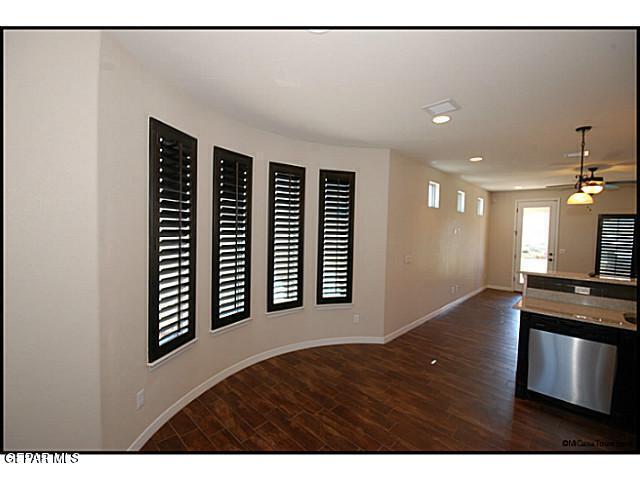 Building Photo - 3128 Coyote Park Dr