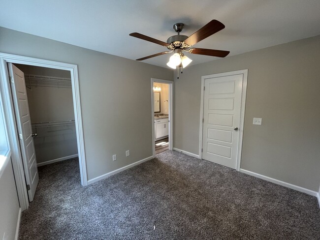 Building Photo - 316 Natcor Dr