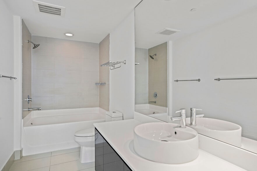 Master Bath - 31 SE 6th St