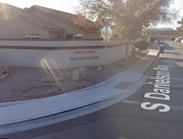 Building Photo - 1565 S Halsted Dr