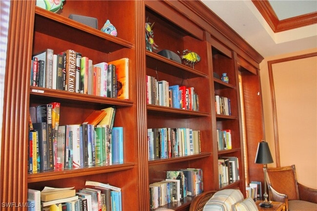 Building Photo - 1265 Wildwood Lakes Blvd