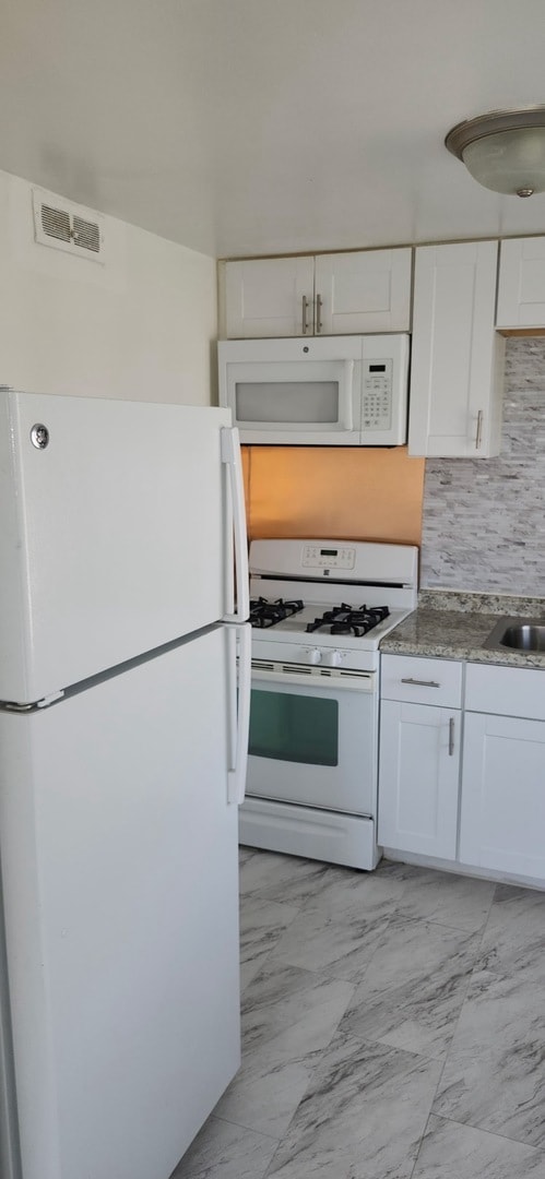 Building Photo - 3626 Western Ave