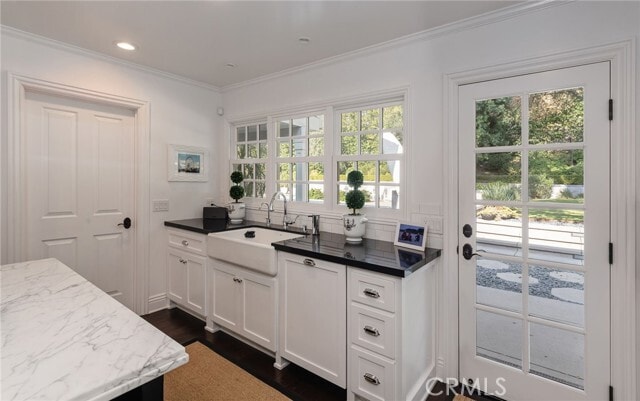 Building Photo - 5433 Castle Knoll Rd