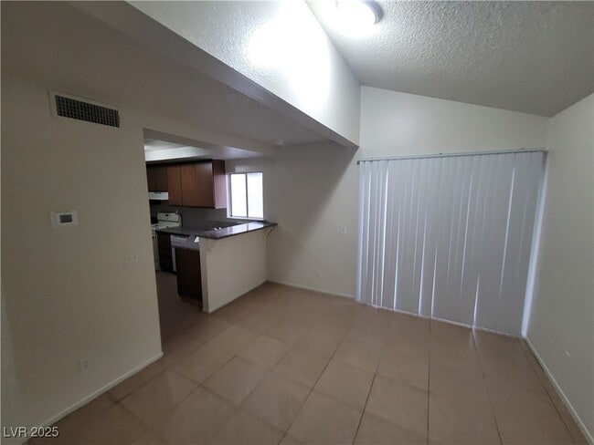 Building Photo - 108 Boysenberry Ln