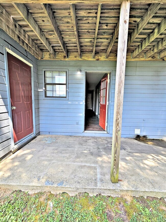Building Photo - 2917 Wimberly Dr SW