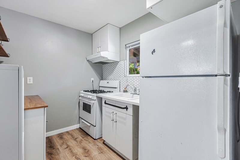 Building Photo - 1584 Keesling Ave