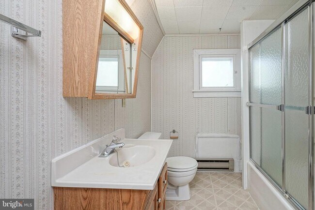 Building Photo - 172 Stewart Rd