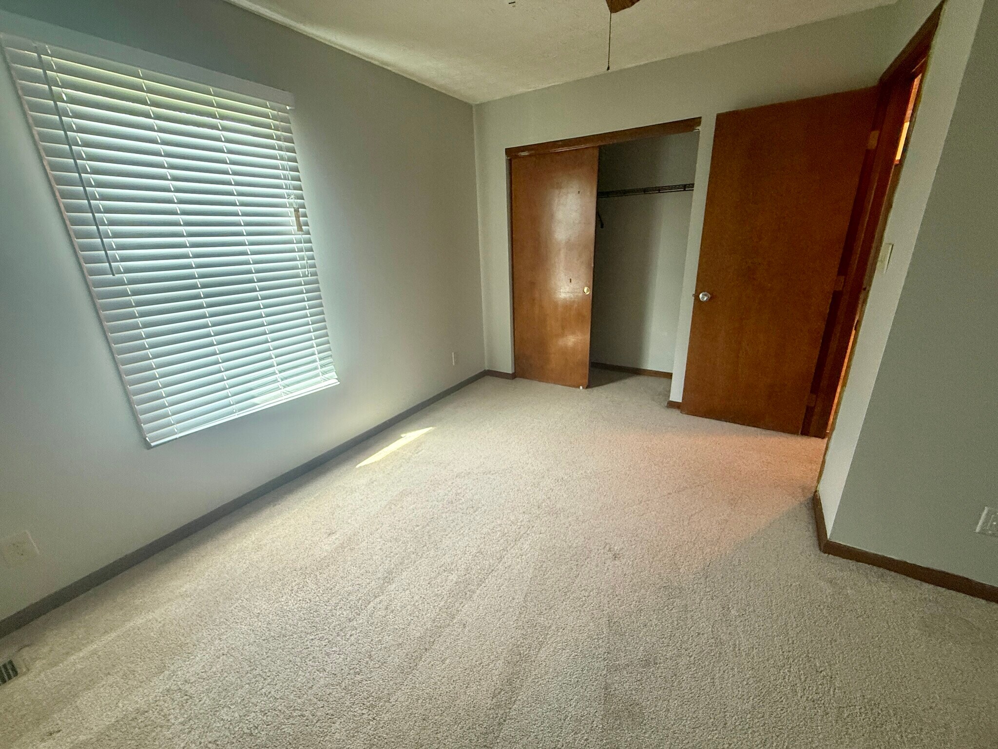 Building Photo - 7451 Mapleleaf Ct