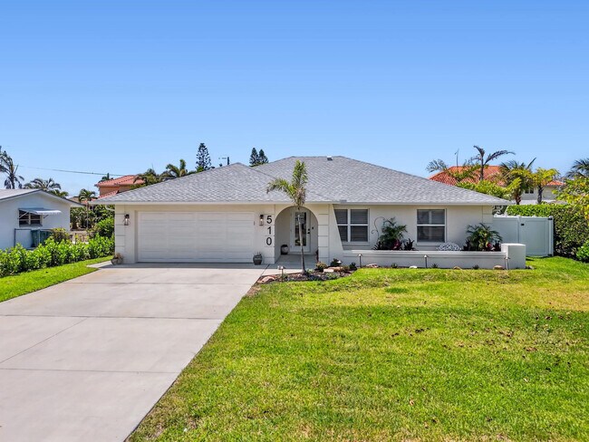 Building Photo - 510 106th Ave N