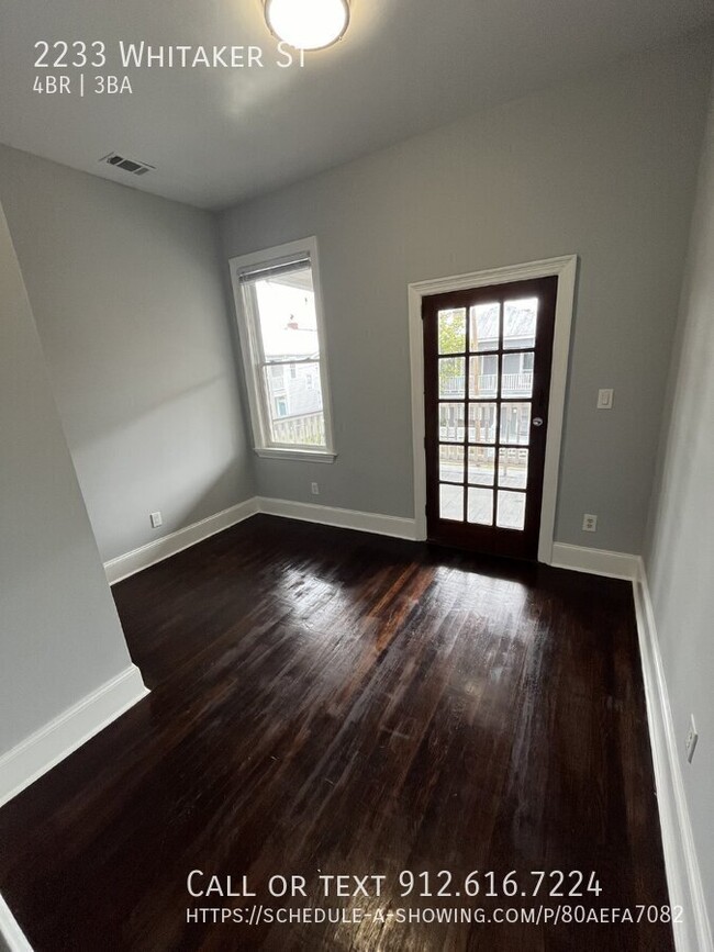 Building Photo - "Spacious 4-Bed, 3-Bath Duplex with Granit...