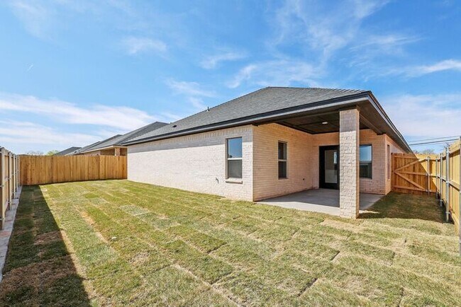 Building Photo - 4707 Scotty Dr